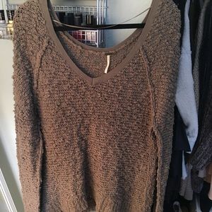 FREE PEOPLE V NECK SWEATER